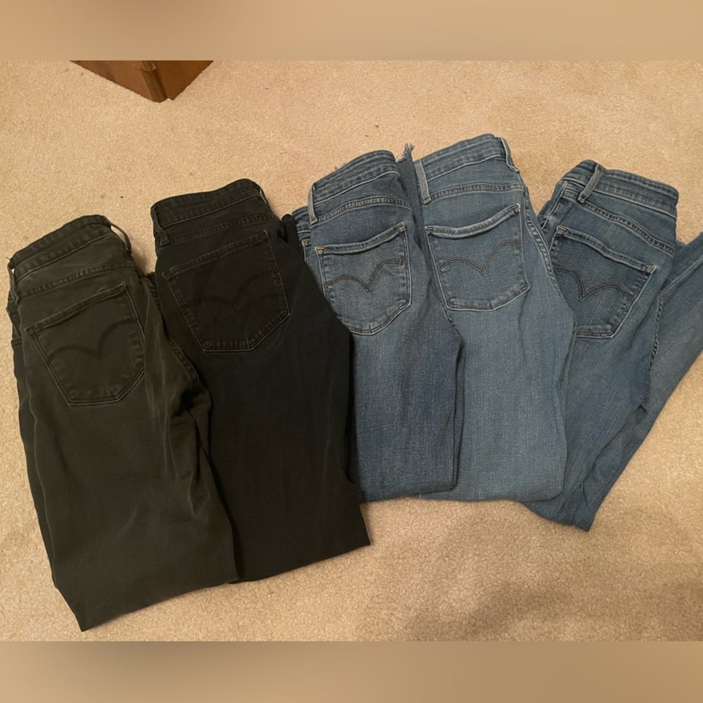 BUNDLE of Vintage LEVI STRAUSS skinny 721 hi-rise jeans sizes 25 & 26.
